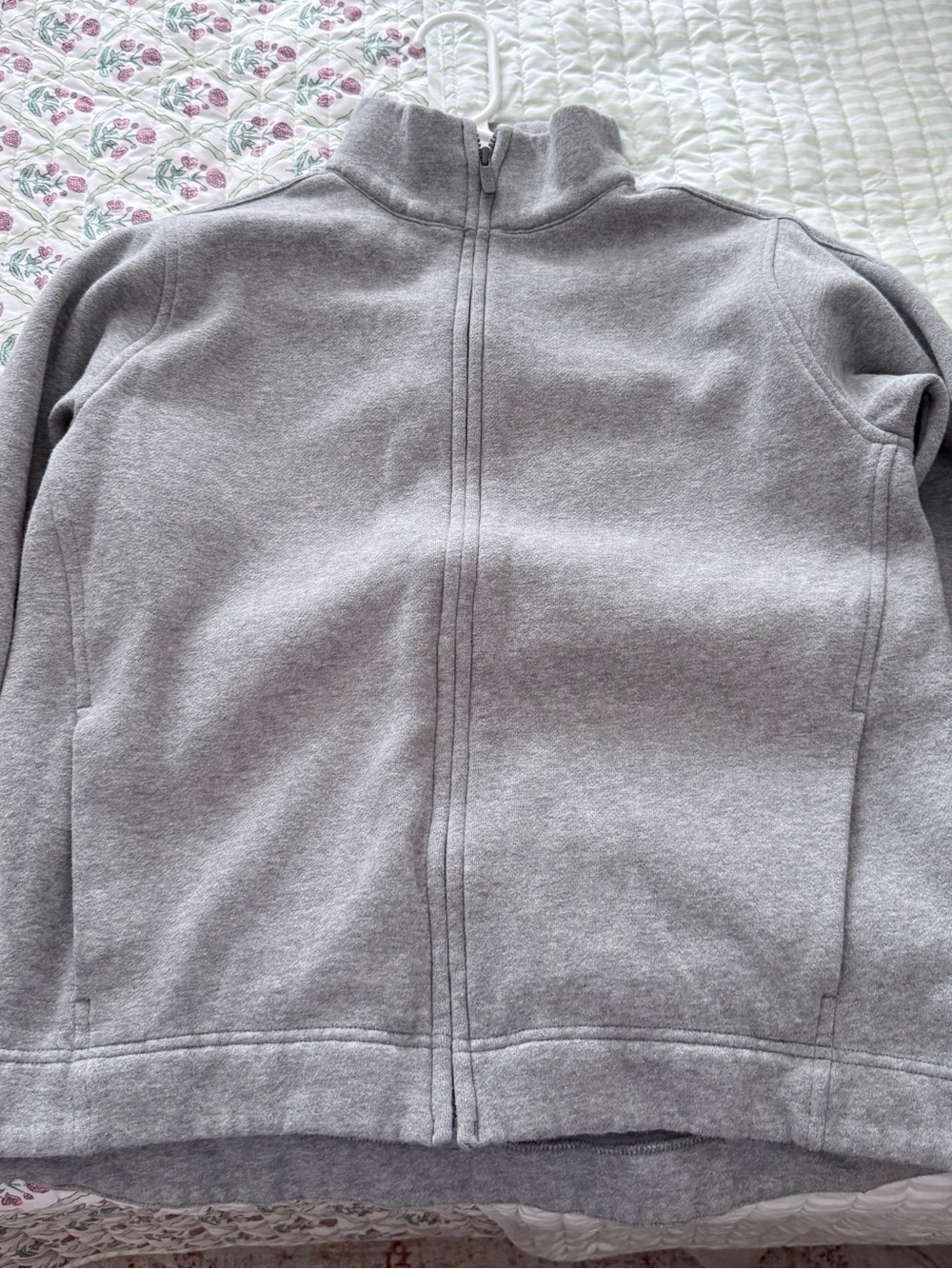 Lululemon grey zip up - Picture 1 of 4